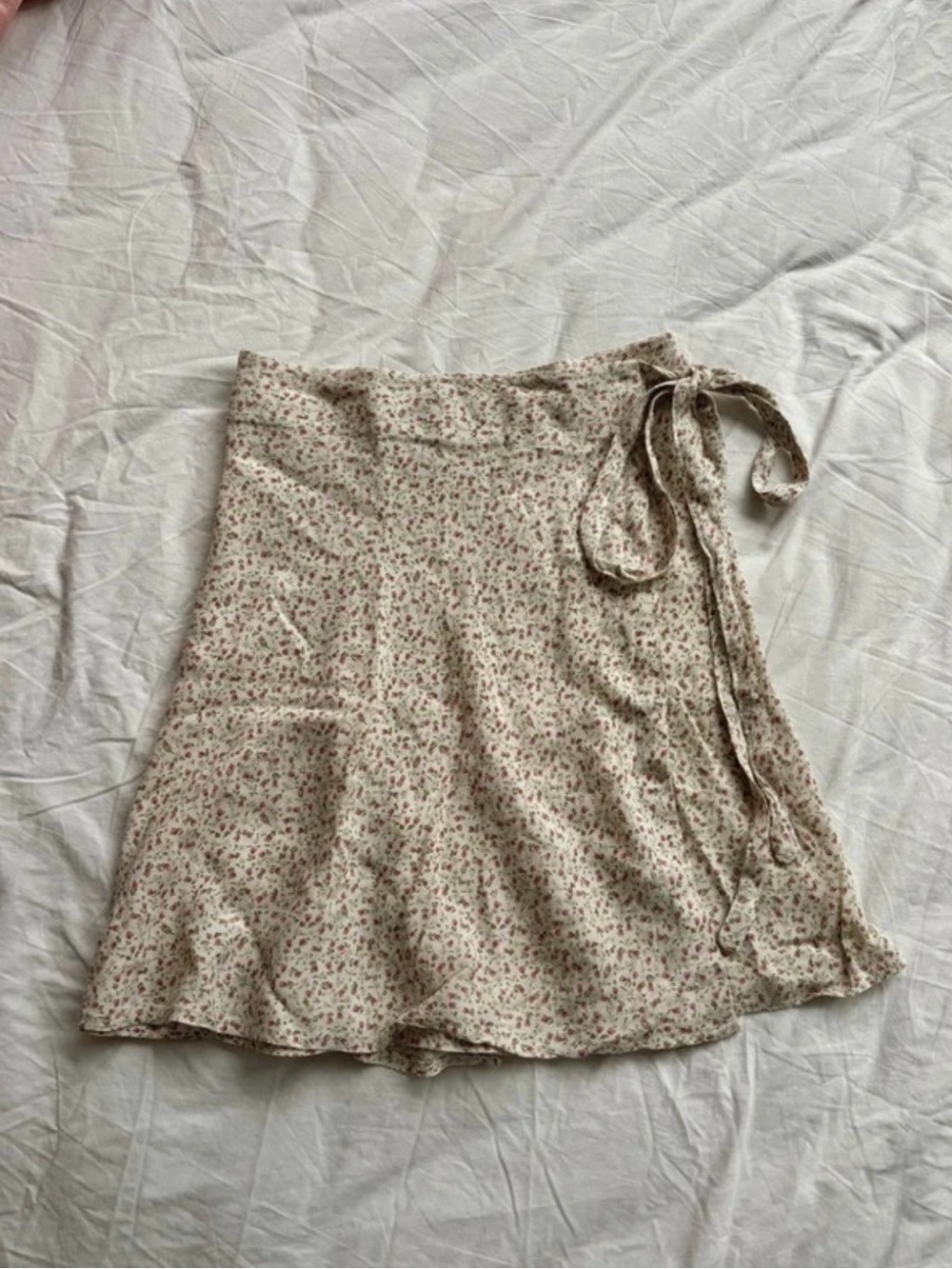 Brandy Melville floral wrap skirt